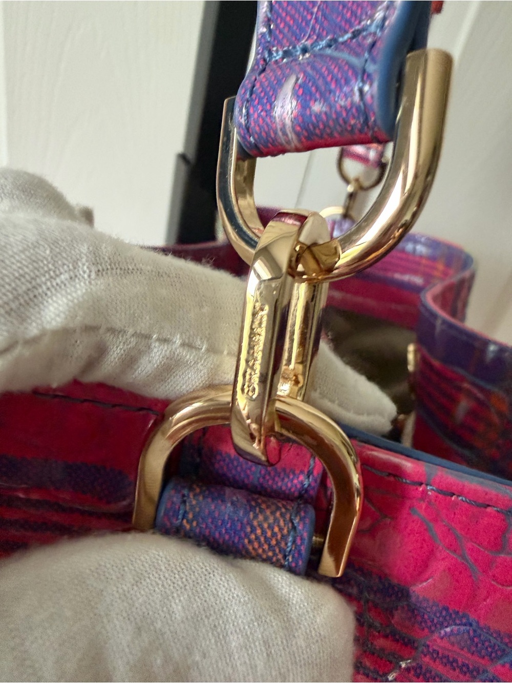 NEW
Brahmin Colorful Croc-Embossed Shoulder Bag - Multicolor - Picture 12 of 16